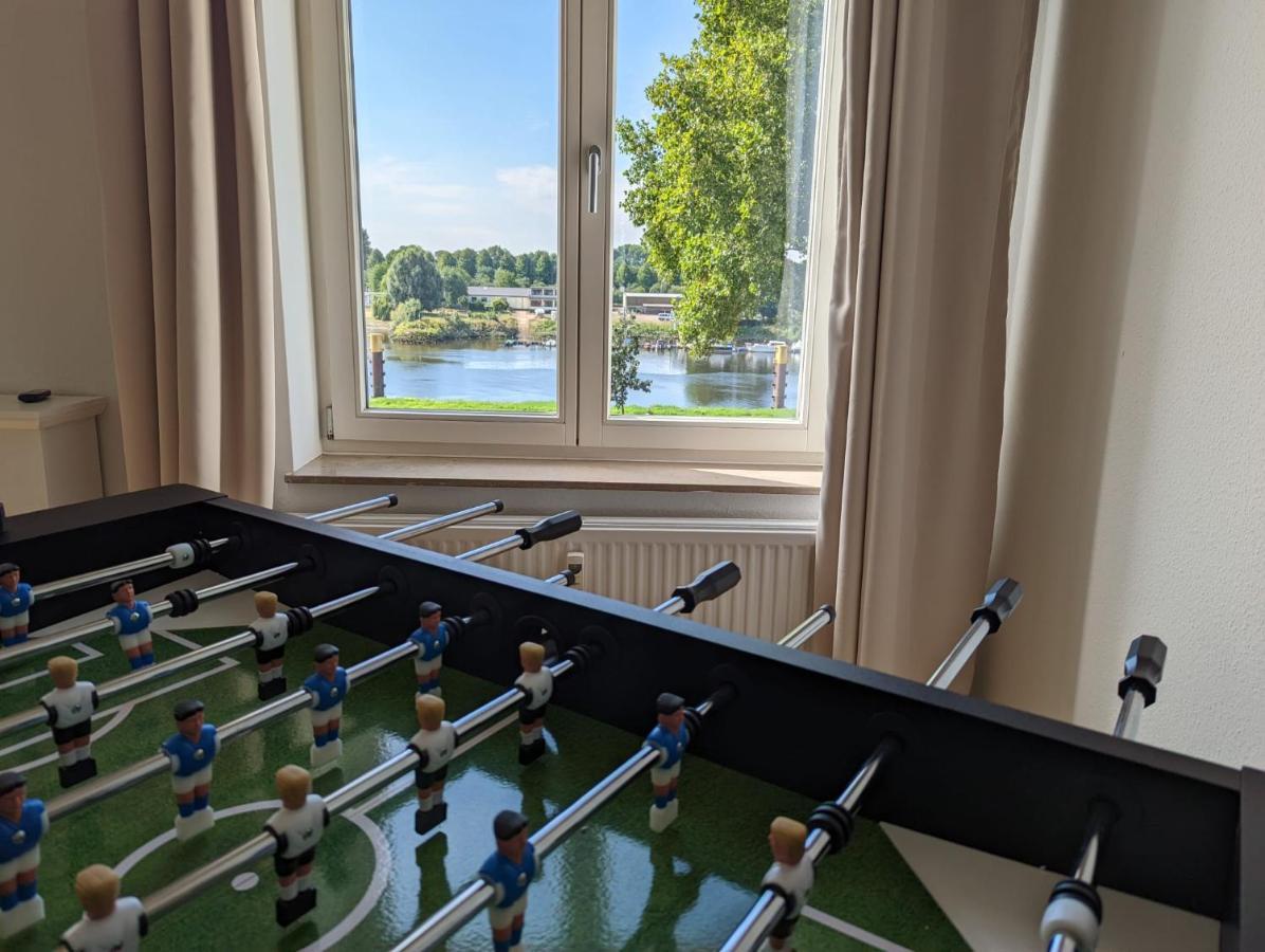 Homey Apartments - Riverside - Mit Weserblick Und Parkplatz Bremen Bagian luar foto