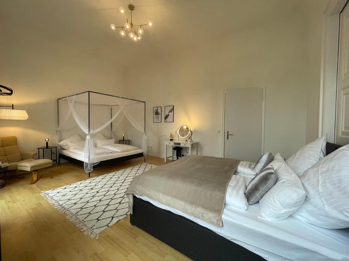 Homey Apartments - Riverside - Mit Weserblick Und Parkplatz Bremen Bagian luar foto