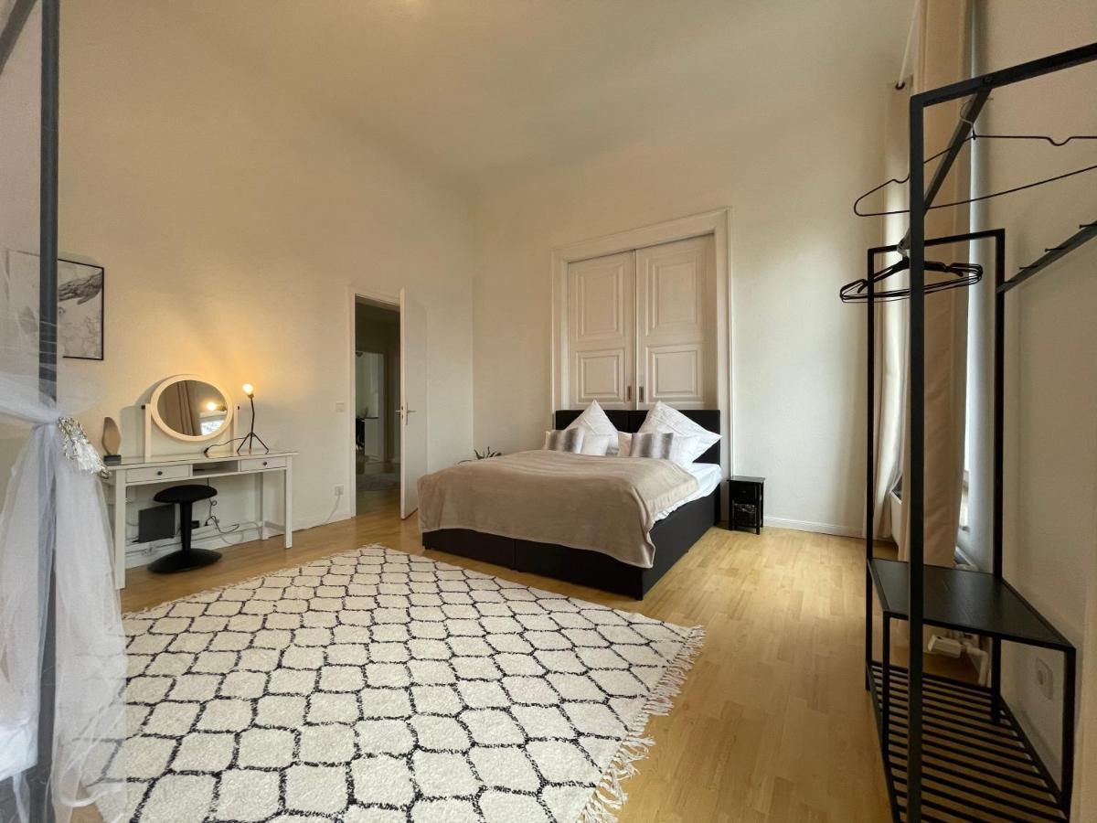 Homey Apartments - Riverside - Mit Weserblick Und Parkplatz Bremen Bagian luar foto